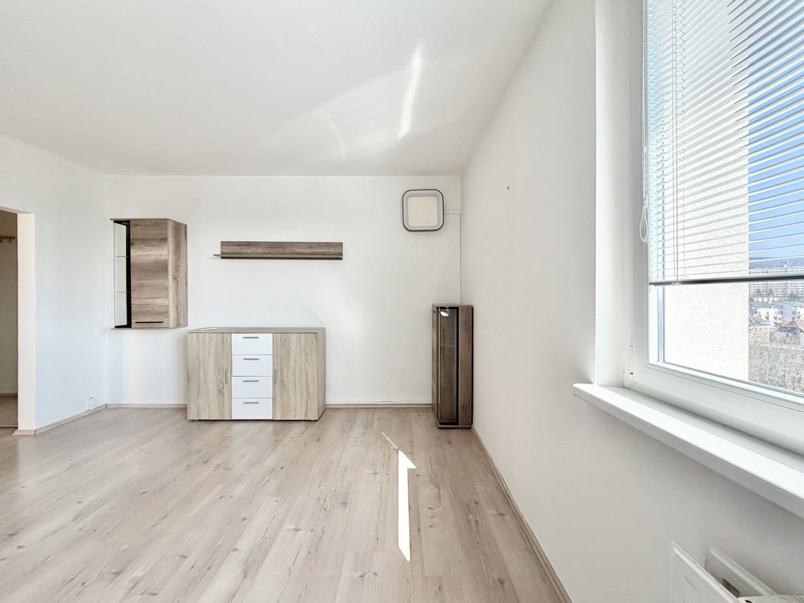 Predaj bytu 2-izbový 41 m², Bezová, Liberec, Liberecký kraj Predaj bytu 2-izbový 41 m², Bezová, Liberec, Liberecký kraj