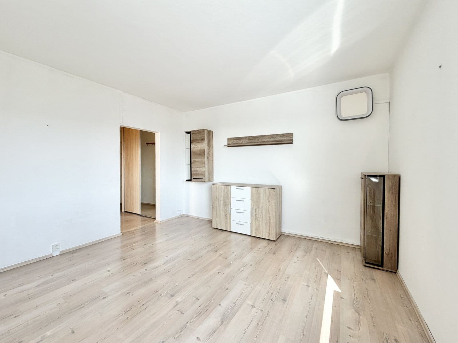 Predaj bytu 2-izbový 41 m², Bezová, Liberec, Liberecký kraj Predaj bytu 2-izbový 41 m², Bezová, Liberec, Liberecký kraj