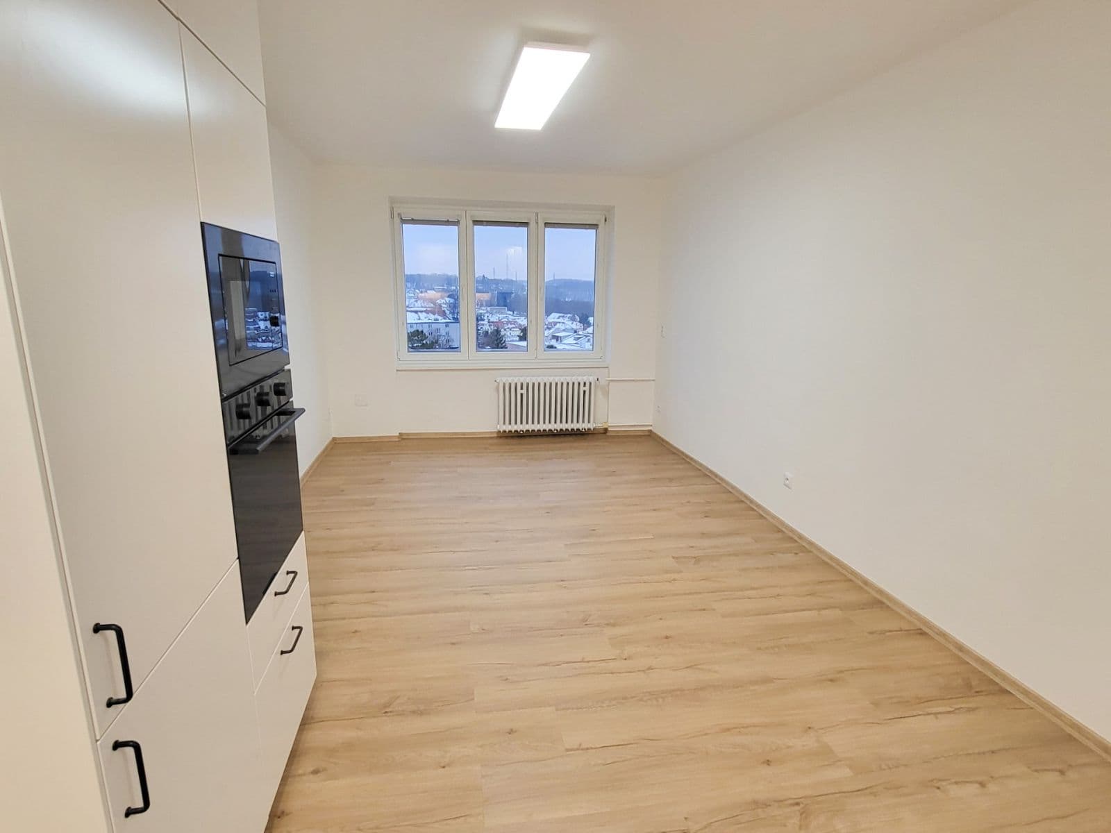 Prenájom bytu 3-izbový 54 m², Zelenečská, Praha, Praha Prenájom bytu 3-izbový 54 m², Zelenečská, Praha, Praha