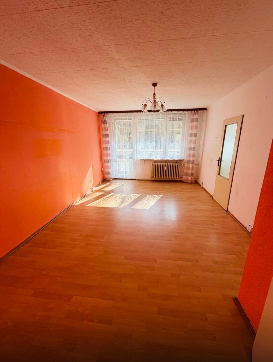 Predaj bytu 3-izbový 80 m², Ohradní, Praha, Praha Predaj bytu 3-izbový 80 m², Ohradní, Praha, Praha