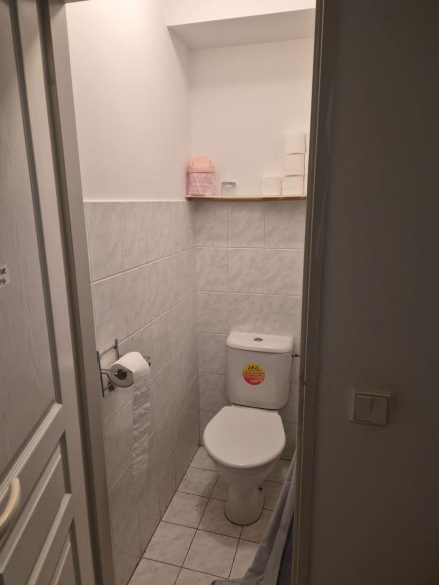 Predaj bytu 2-izbový 54 m², Husníkova, Praha, Praha Predaj bytu 2-izbový 54 m², Husníkova, Praha, Praha