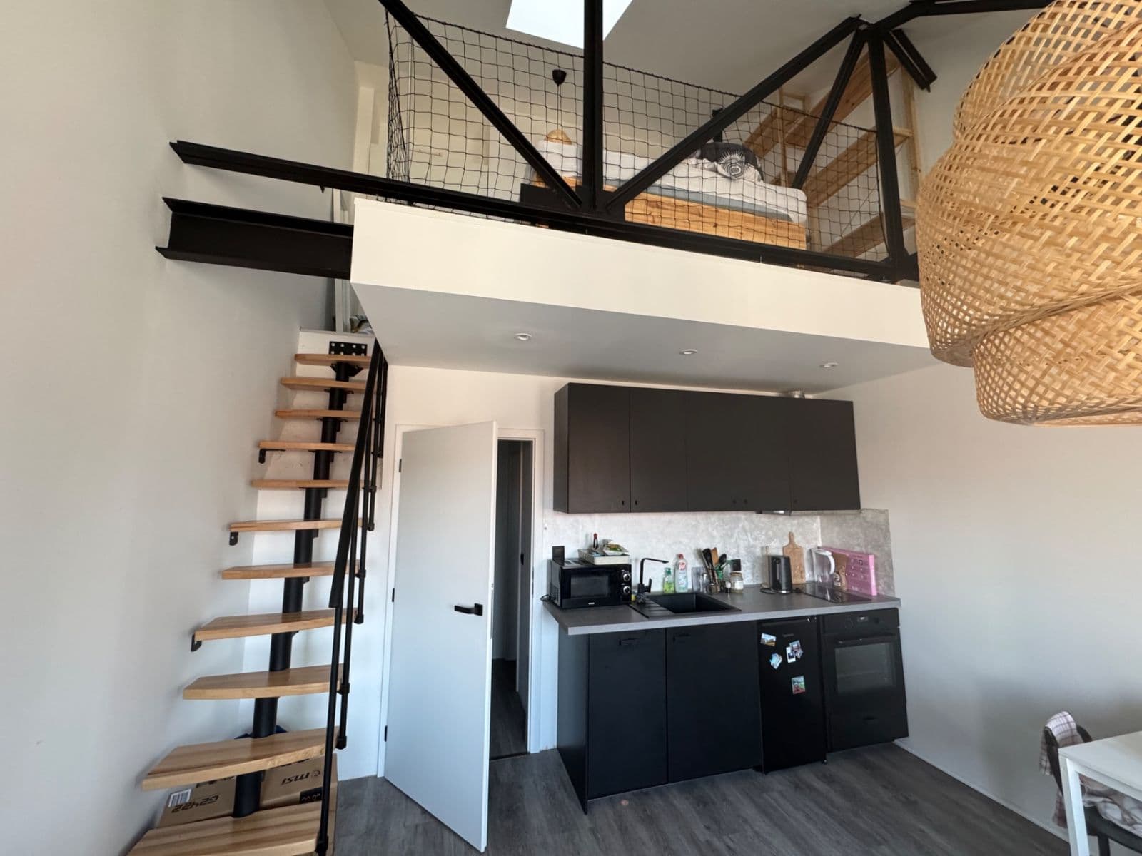 Prenájom bytu 1-izbový 34 m², Štefánikova, Brno, Jihomoravský kraj Prenájom bytu 1-izbový 34 m², Štefánikova, Brno, Jihomoravský kraj