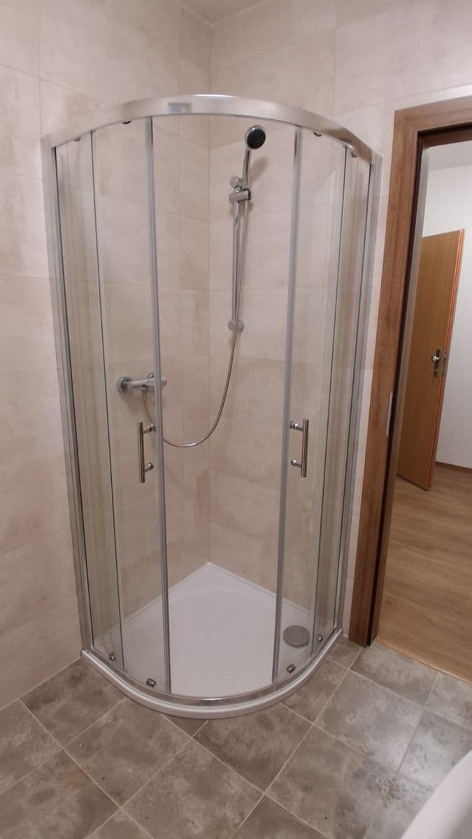 Prenájom bytu 2-izbový 40 m², Komenského, Zdice, Středočeský kraj Prenájom bytu 2-izbový 40 m², Komenského, Zdice, Středočeský kraj