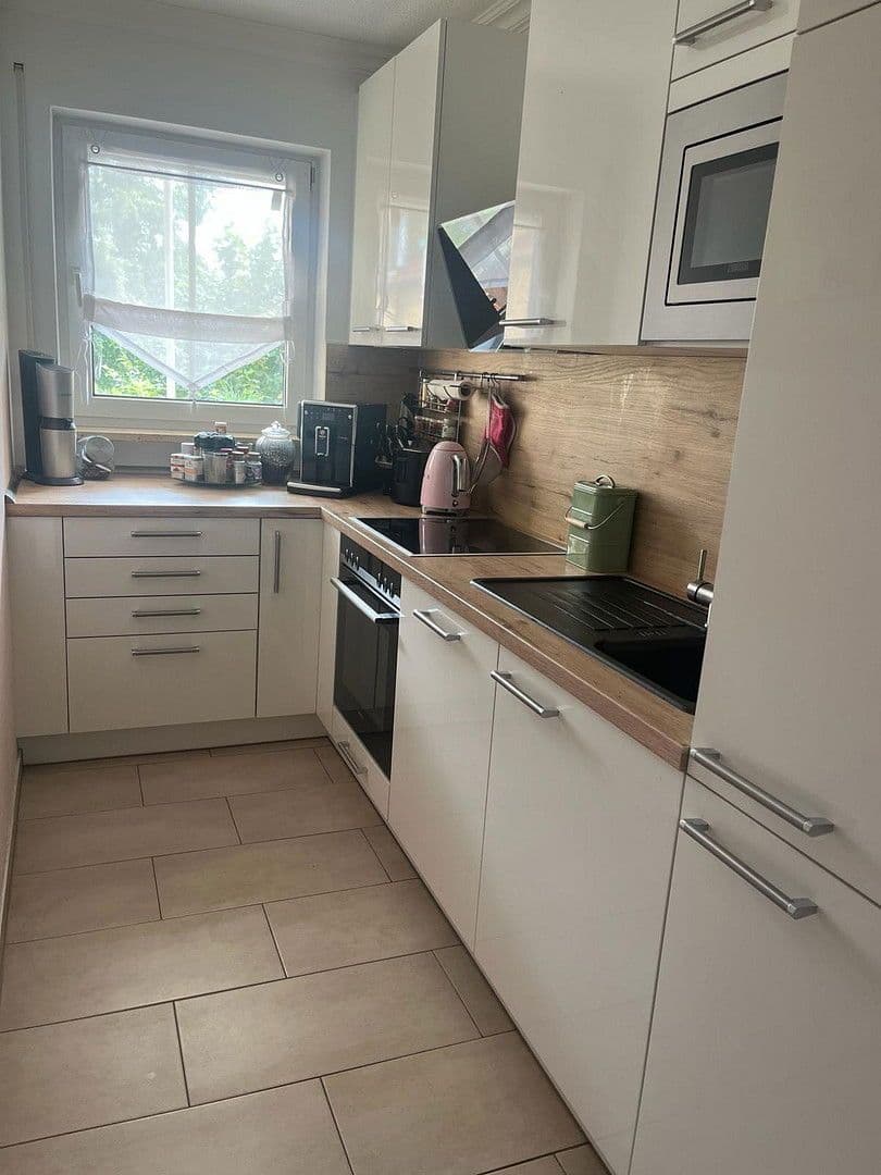 Prenájom bytu 3-izbový 69 m², Ettinger Str. 21, Ingolstadt, Bavorsko Prenájom bytu 3-izbový 69 m², Ettinger Str. 21, Ingolstadt, Bavorsko