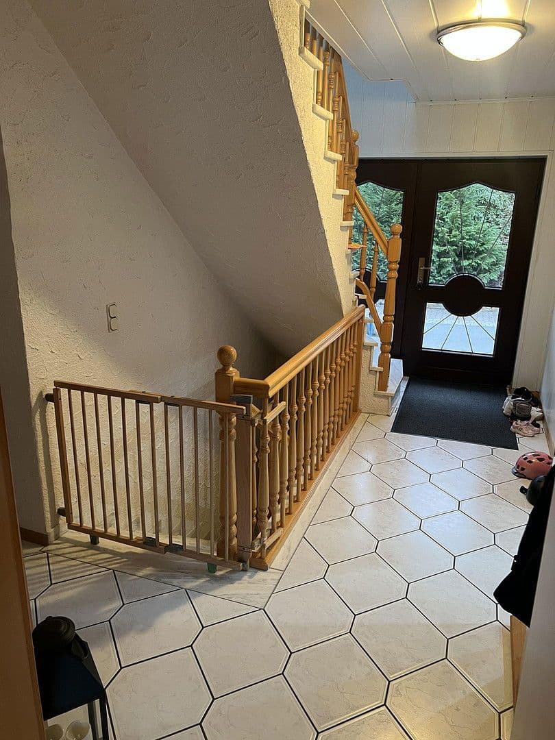 Predaj domu 140 m², pozemek 590 m², Etzbach, Porýnie-Falcko Predaj domu 140 m², pozemek 590 m², Etzbach, Porýnie-Falcko