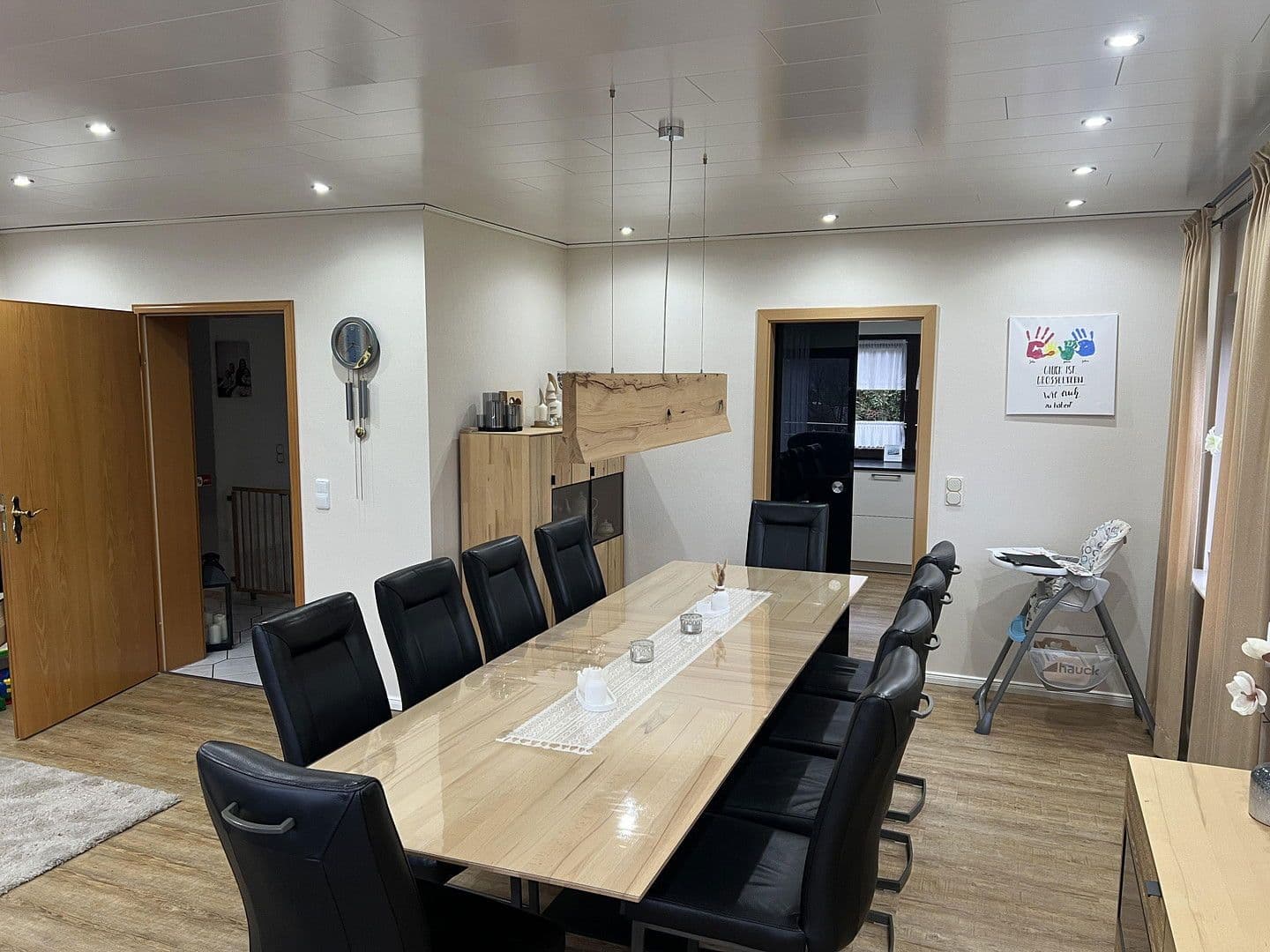 Predaj domu 140 m², pozemek 590 m², Etzbach, Porýnie-Falcko Predaj domu 140 m², pozemek 590 m², Etzbach, Porýnie-Falcko