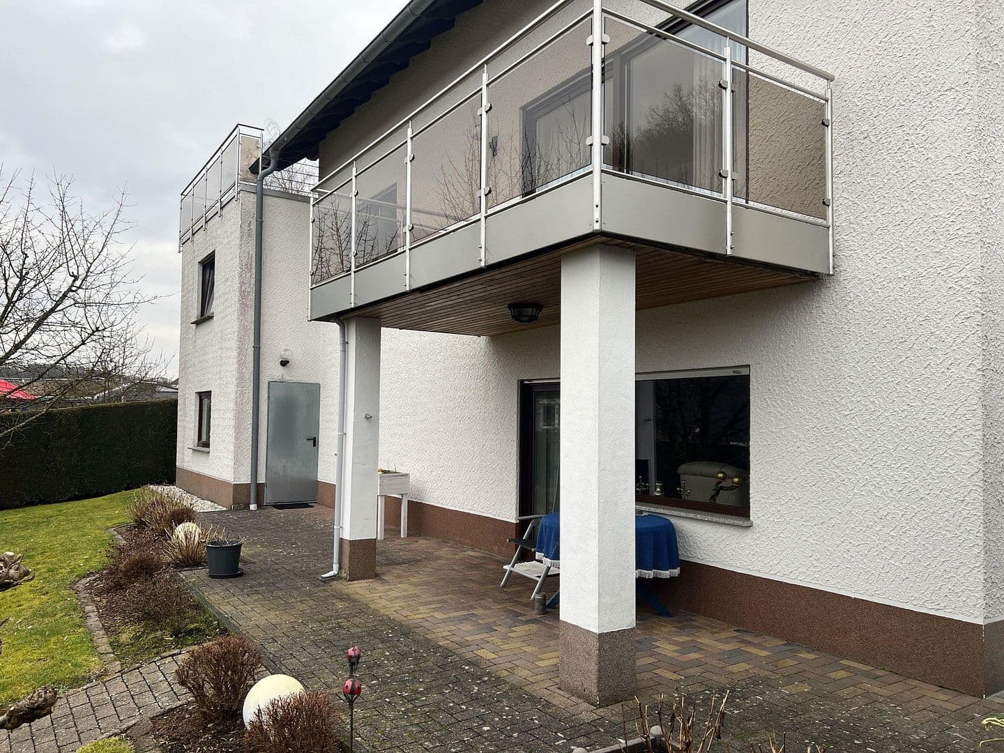 Predaj domu 140 m², pozemek 590 m², Etzbach, Porýnie-Falcko Predaj domu 140 m², pozemek 590 m², Etzbach, Porýnie-Falcko