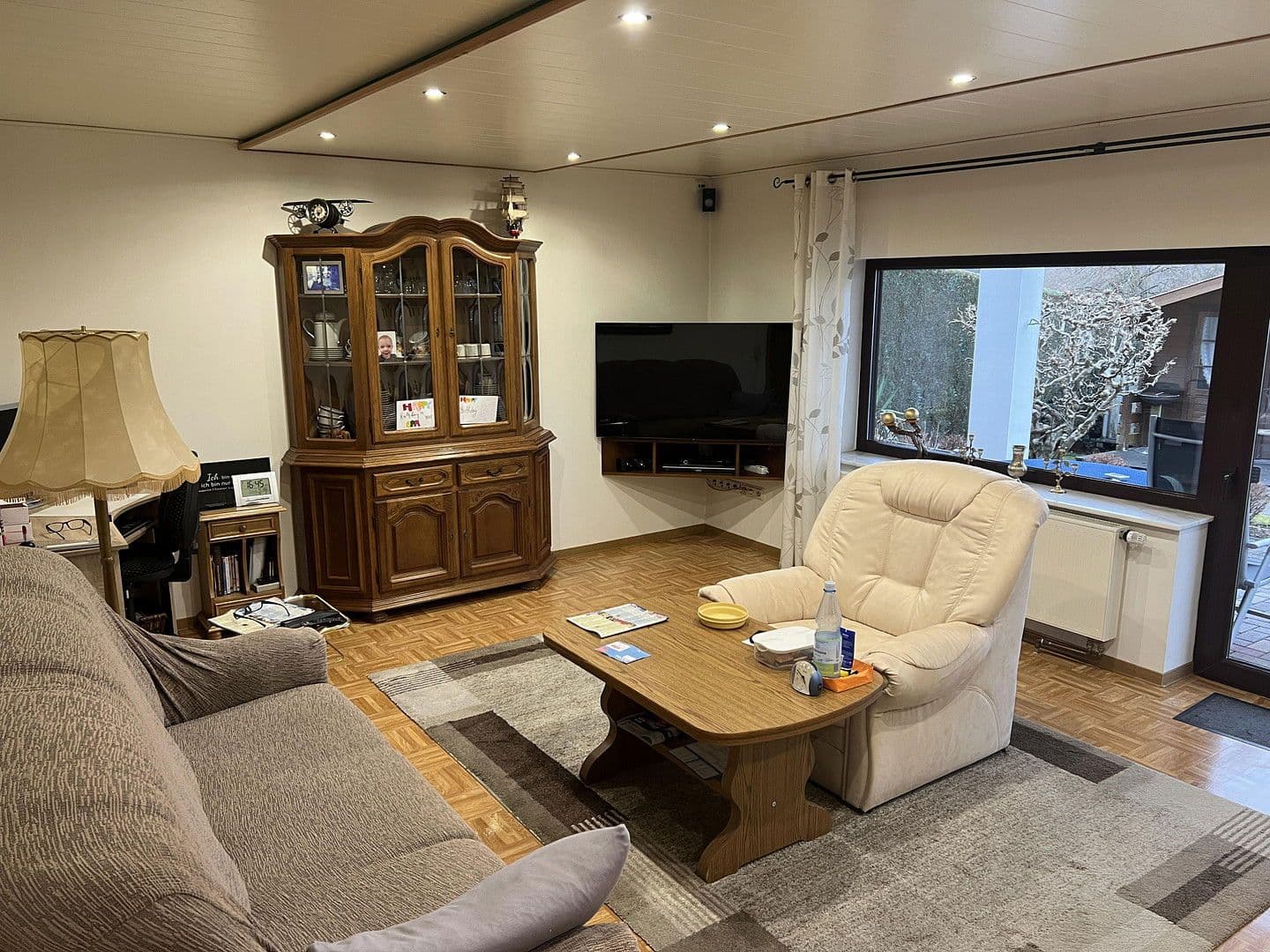 Predaj domu 140 m², pozemek 590 m², Etzbach, Porýnie-Falcko Predaj domu 140 m², pozemek 590 m², Etzbach, Porýnie-Falcko