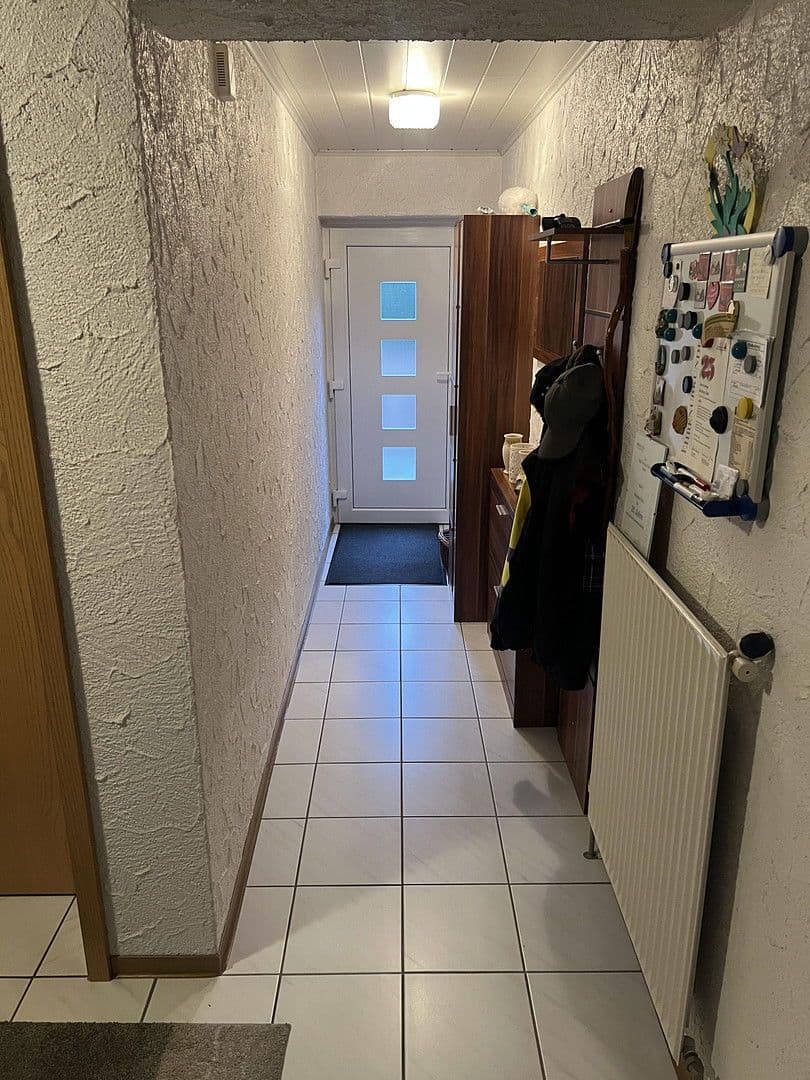 Predaj domu 140 m², pozemek 590 m², Etzbach, Porýnie-Falcko Predaj domu 140 m², pozemek 590 m², Etzbach, Porýnie-Falcko