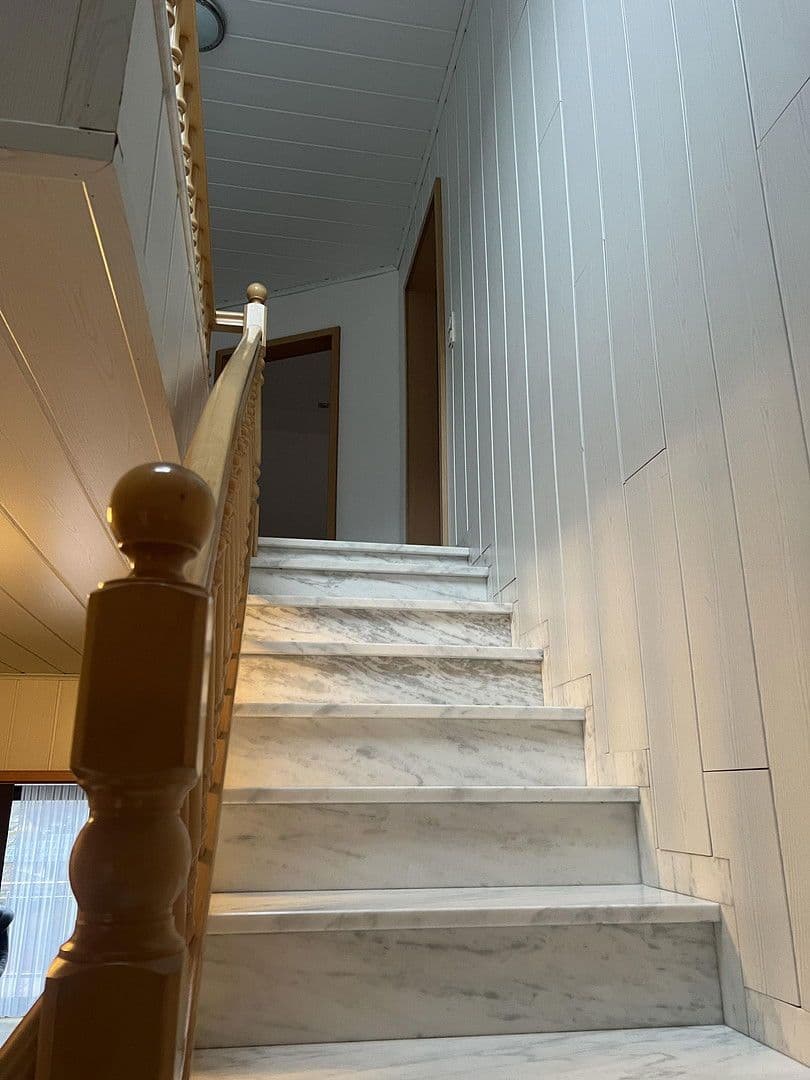 Predaj domu 140 m², pozemek 590 m², Etzbach, Porýnie-Falcko Predaj domu 140 m², pozemek 590 m², Etzbach, Porýnie-Falcko