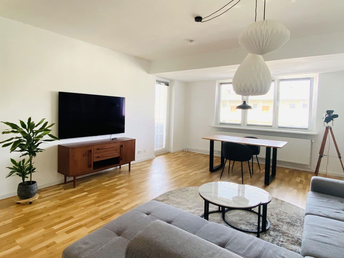 Prenájom bytu 2-izbový 70 m², Am Gemeindepark 42, Berlin, Berlín Prenájom bytu 2-izbový 70 m², Am Gemeindepark 42, Berlin, Berlín