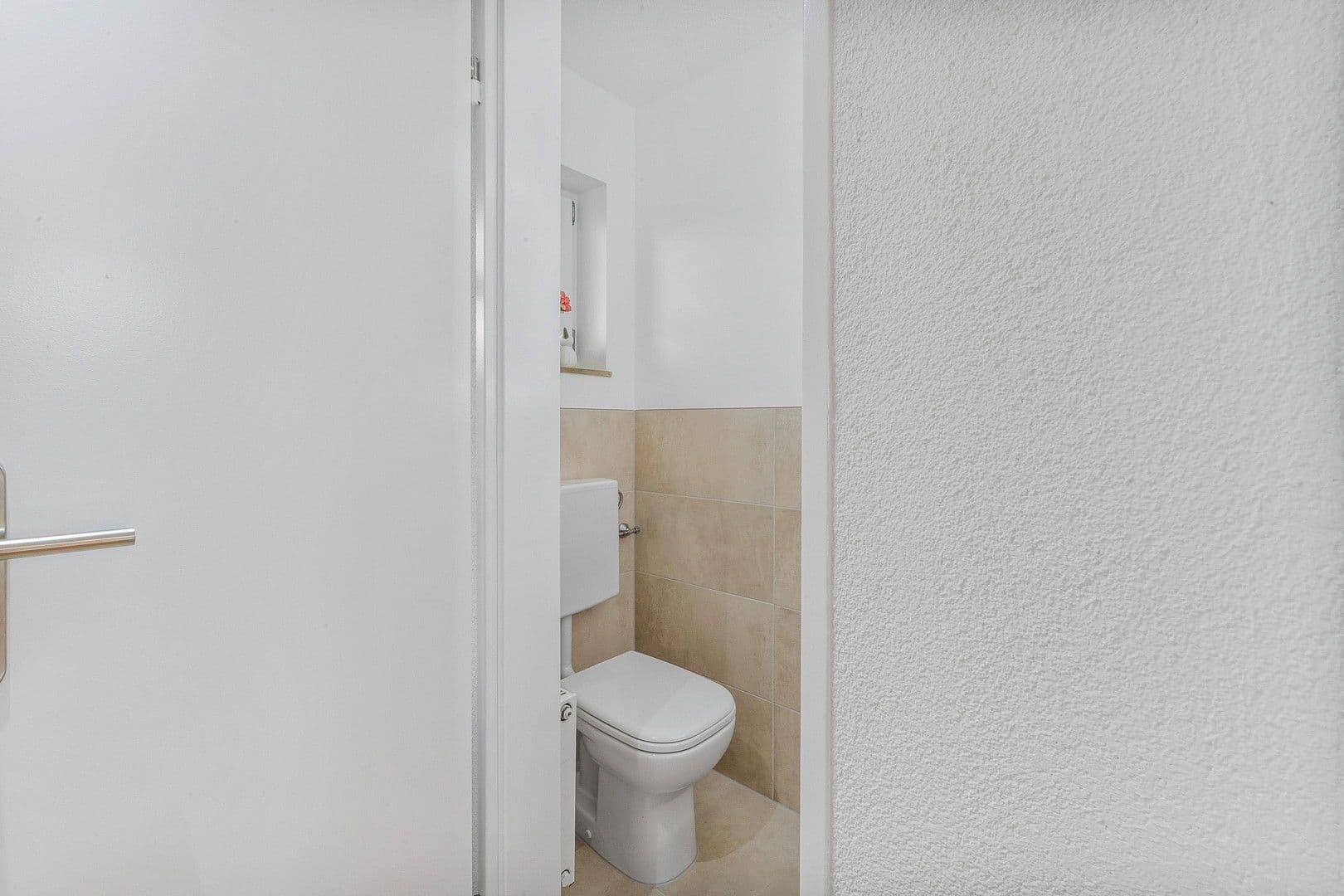 Predaj domu 105 m², pozemek 122 m², Illingen, Bádensko-Wurttembersko Predaj domu 105 m², pozemek 122 m², Illingen, Bádensko-Wurttembersko