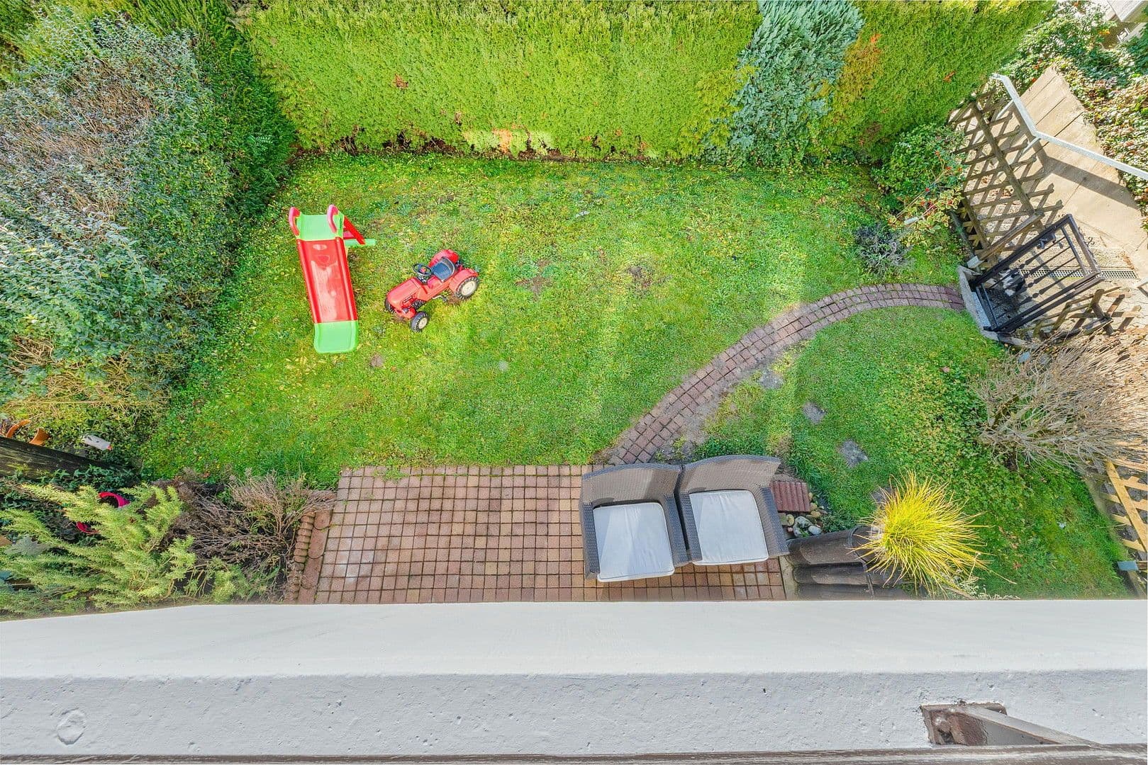 Predaj domu 105 m², pozemek 122 m², Illingen, Bádensko-Wurttembersko Predaj domu 105 m², pozemek 122 m², Illingen, Bádensko-Wurttembersko