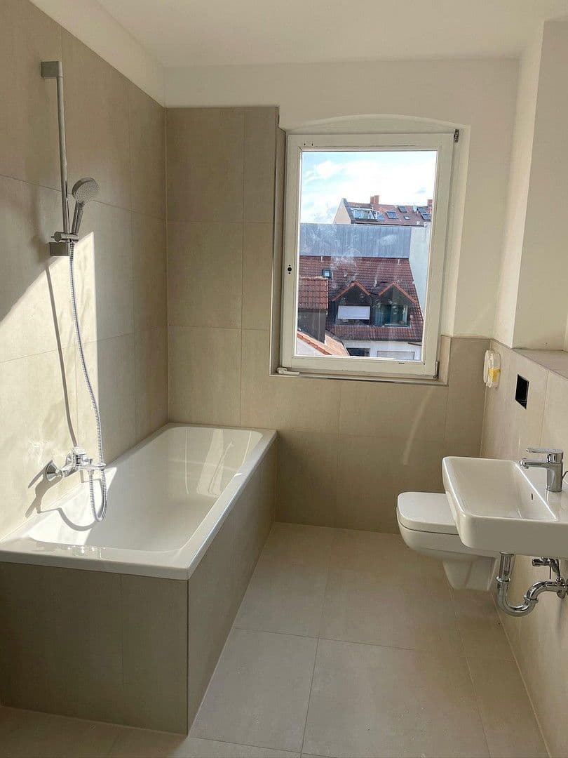 Prenájom bytu 2-izbový 54 m², Nürnberg, Bavorsko Prenájom bytu 2-izbový 54 m², Nürnberg, Bavorsko