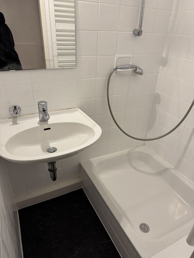 Prenájom bytu 1-izbový 35 m², Nürnberg, Bavorsko Prenájom bytu 1-izbový 35 m², Nürnberg, Bavorsko