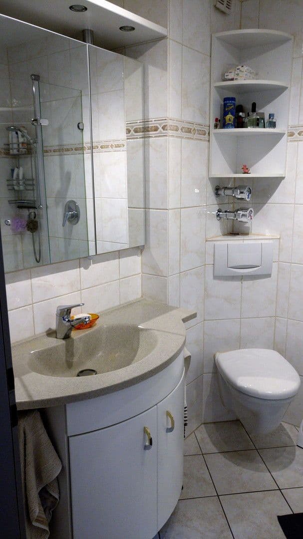 Predaj bytu 2-izbový 79 m², Leverkusen, Severné Porýnie - Westfálsko Predaj bytu 2-izbový 79 m², Leverkusen, Severné Porýnie - Westfálsko