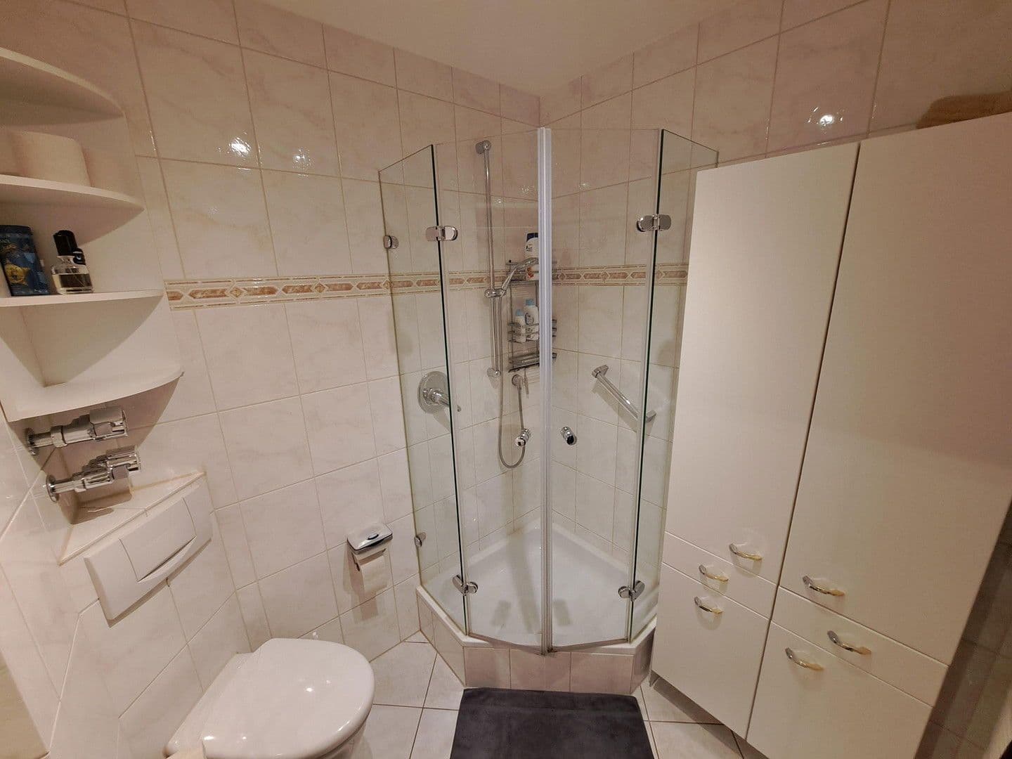 Predaj bytu 2-izbový 79 m², Leverkusen, Severné Porýnie - Westfálsko Predaj bytu 2-izbový 79 m², Leverkusen, Severné Porýnie - Westfálsko