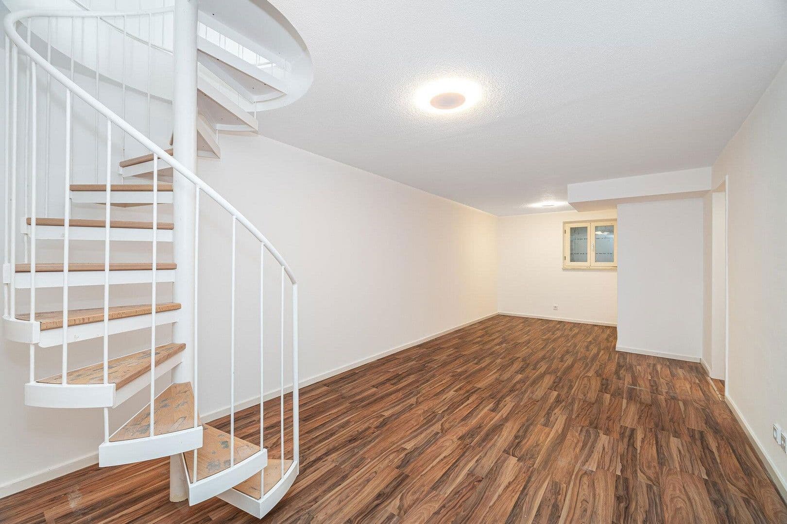 Predaj bytu 3-izbový 76 m², Schellenbergstr. 2, Germering, Bavorsko Predaj bytu 3-izbový 76 m², Schellenbergstr. 2, Germering, Bavorsko