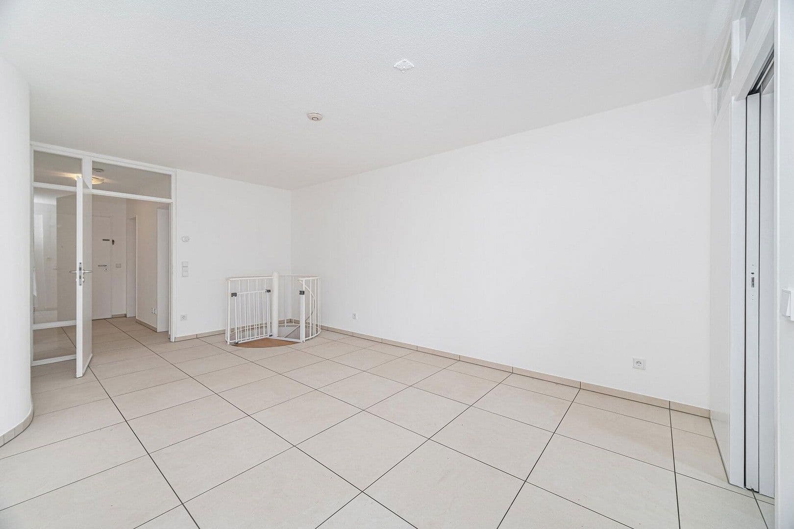 Predaj bytu 3-izbový 76 m², Schellenbergstr. 2, Germering, Bavorsko Predaj bytu 3-izbový 76 m², Schellenbergstr. 2, Germering, Bavorsko