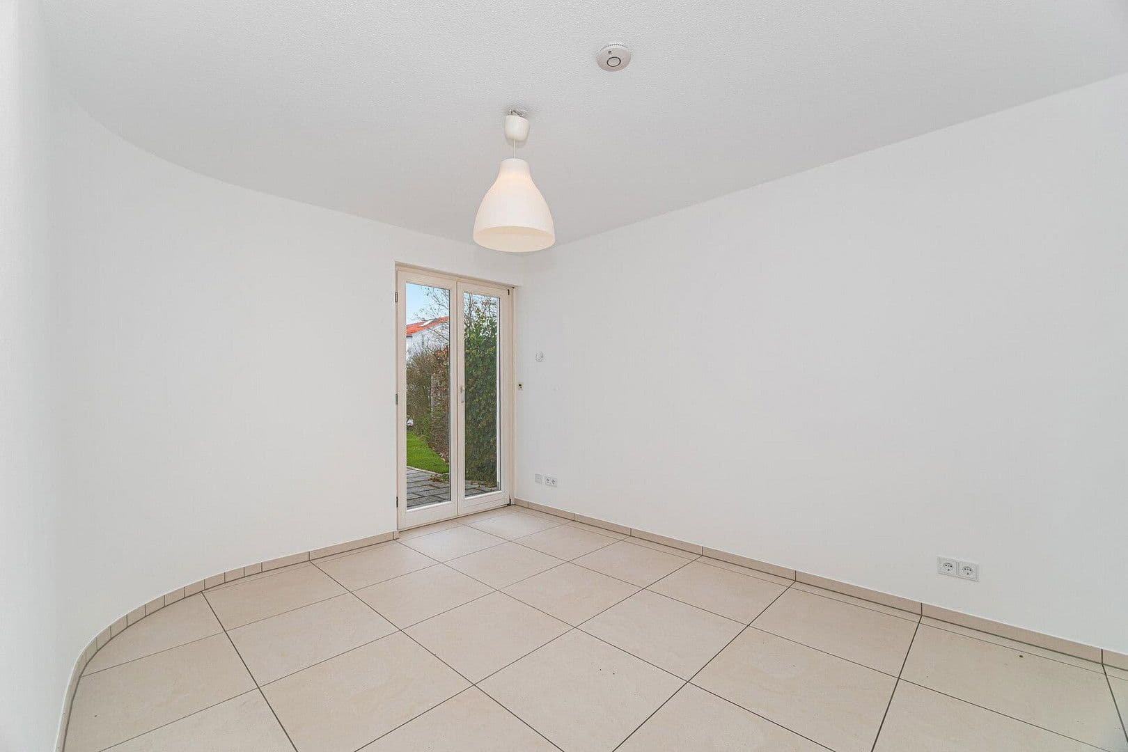 Predaj bytu 3-izbový 76 m², Schellenbergstr. 2, Germering, Bavorsko Predaj bytu 3-izbový 76 m², Schellenbergstr. 2, Germering, Bavorsko