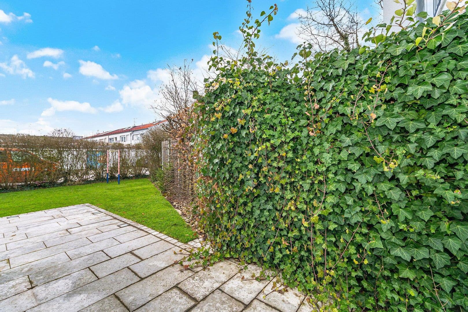 Predaj bytu 3-izbový 76 m², Schellenbergstr. 2, Germering, Bavorsko Predaj bytu 3-izbový 76 m², Schellenbergstr. 2, Germering, Bavorsko