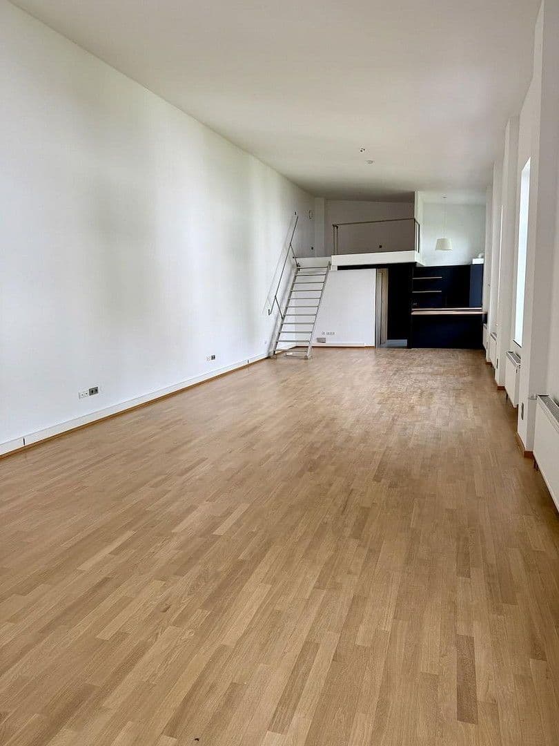 Predaj domu 164 m², pozemek 100 m², Düsseldorf, Severné Porýnie - Westfálsko Predaj domu 164 m², pozemek 100 m², Düsseldorf, Severné Porýnie - Westfálsko