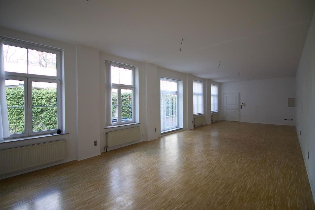 Predaj domu 164 m², pozemek 100 m², Düsseldorf, Severné Porýnie - Westfálsko Predaj domu 164 m², pozemek 100 m², Düsseldorf, Severné Porýnie - Westfálsko
