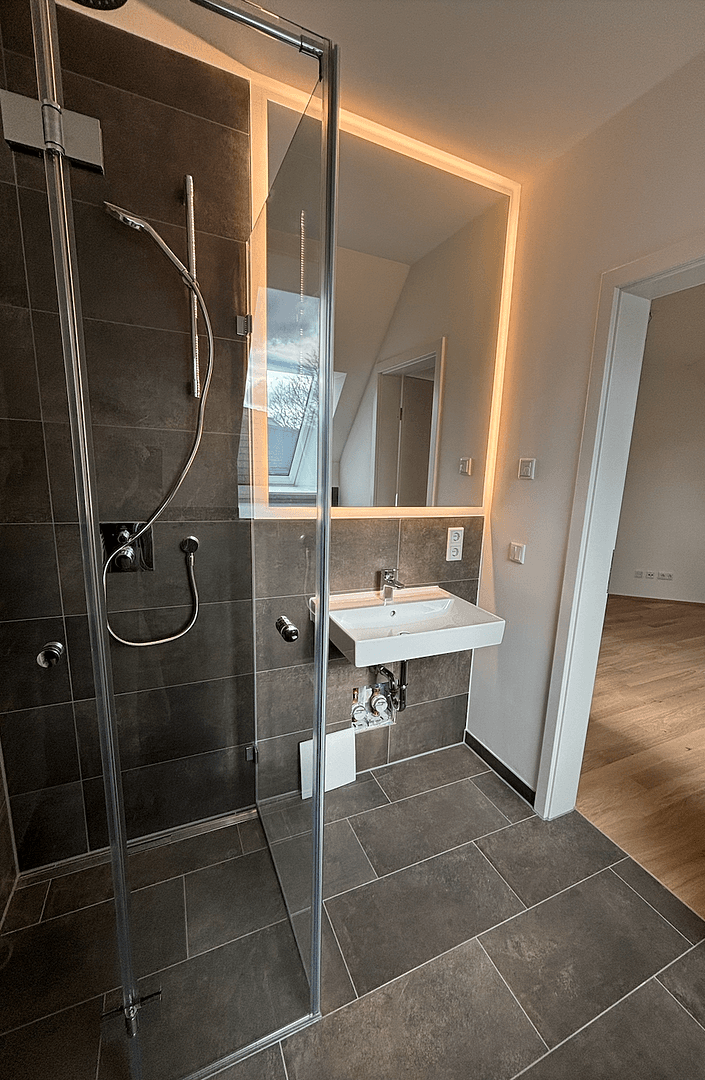 Prenájom bytu 2-izbový 76 m², Bauweberstraße, München, Bavorsko Prenájom bytu 2-izbový 76 m², Bauweberstraße, München, Bavorsko