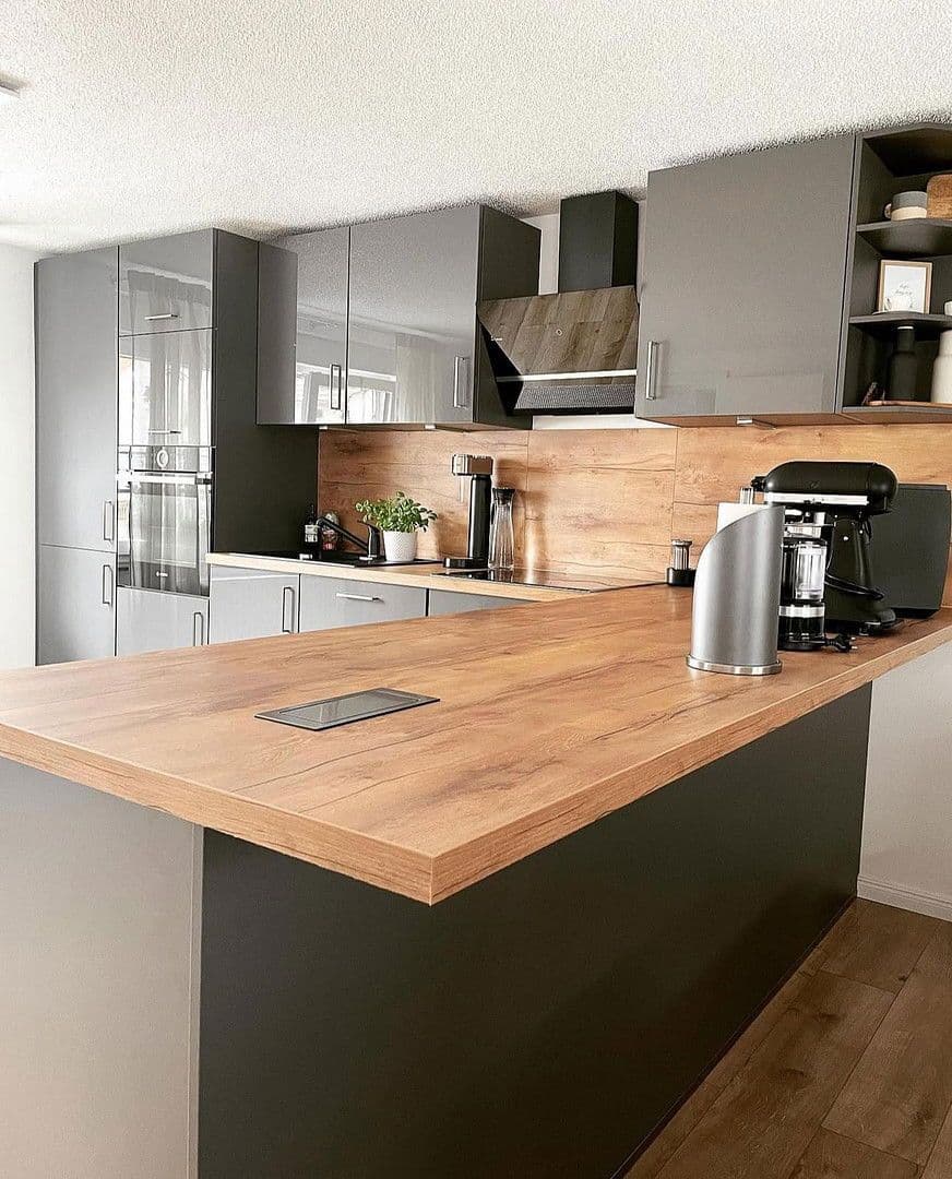 Predaj domu 166 m², pozemek 400 m², Ostlandstraße 15, Bockenem, Dolné Sasko Predaj domu 166 m², pozemek 400 m², Ostlandstraße 15, Bockenem, Dolné Sasko