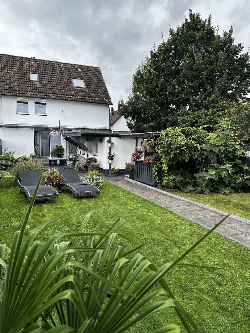 Predaj domu 166 m², pozemek 400 m², Ostlandstraße 15, Bockenem, Dolné Sasko Predaj domu 166 m², pozemek 400 m², Ostlandstraße 15, Bockenem, Dolné Sasko