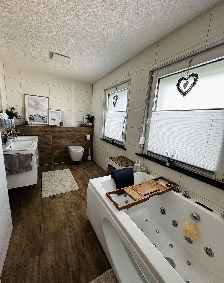 Predaj domu 166 m², pozemek 400 m², Ostlandstraße 15, Bockenem, Dolné Sasko Predaj domu 166 m², pozemek 400 m², Ostlandstraße 15, Bockenem, Dolné Sasko