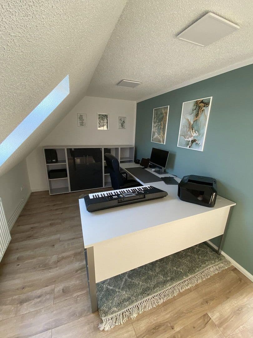 Predaj domu 166 m², pozemek 400 m², Ostlandstraße 15, Bockenem, Dolné Sasko Predaj domu 166 m², pozemek 400 m², Ostlandstraße 15, Bockenem, Dolné Sasko