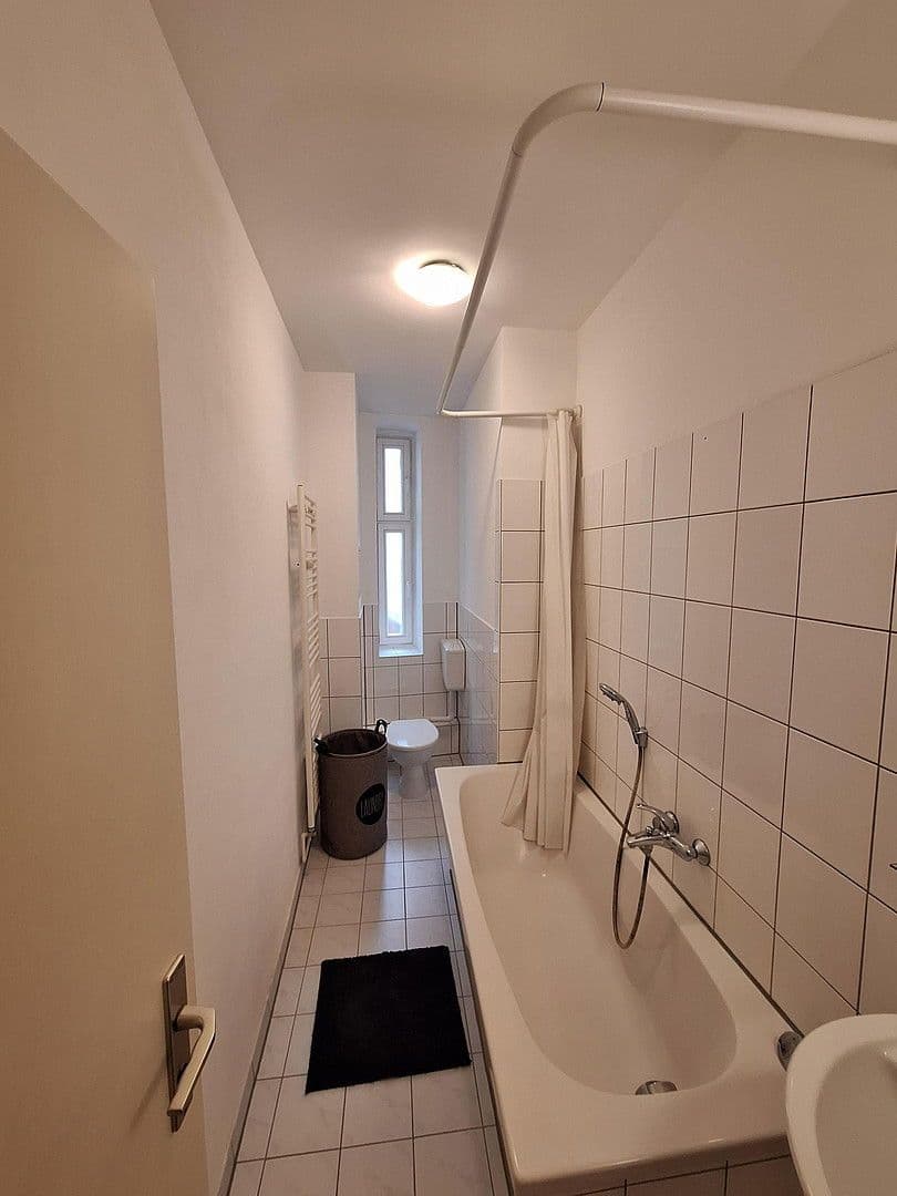 Prenájom bytu 1-izbový 36 m², Berlin, Berlín Prenájom bytu 1-izbový 36 m², Berlin, Berlín