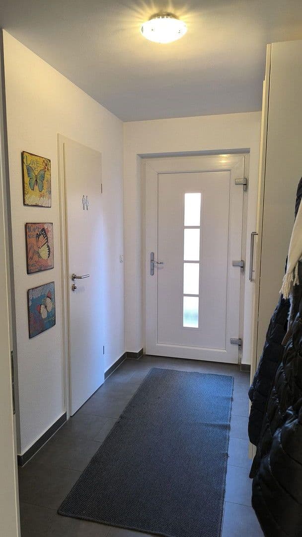 Predaj domu 174 m², pozemek 351 m², Miesbach, Bavorsko Predaj domu 174 m², pozemek 351 m², Miesbach, Bavorsko