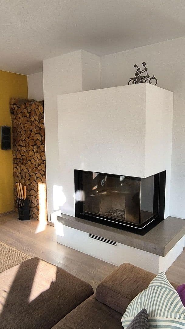 Predaj domu 174 m², pozemek 351 m², Miesbach, Bavorsko Predaj domu 174 m², pozemek 351 m², Miesbach, Bavorsko