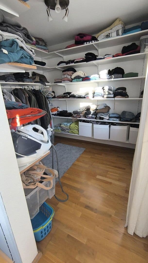 Predaj domu 174 m², pozemek 351 m², Miesbach, Bavorsko Predaj domu 174 m², pozemek 351 m², Miesbach, Bavorsko