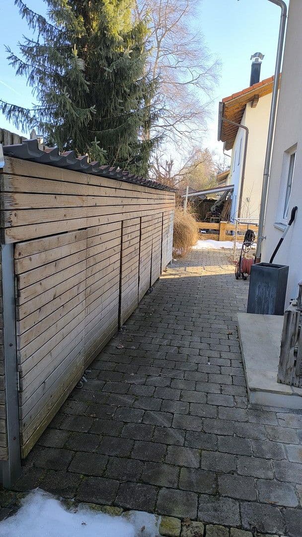 Predaj domu 174 m², pozemek 351 m², Miesbach, Bavorsko Predaj domu 174 m², pozemek 351 m², Miesbach, Bavorsko