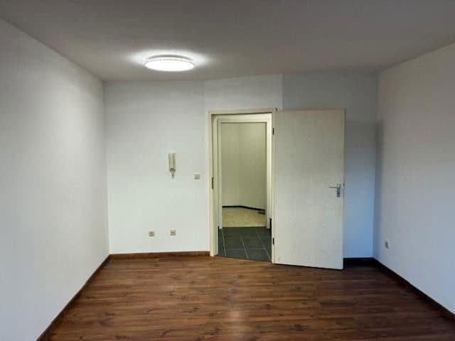 Predaj bytu 2-izbový 44 m², Hopfenstraße 5, Neustadt an der Aisch, Bavorsko Predaj bytu 2-izbový 44 m², Hopfenstraße 5, Neustadt an der Aisch, Bavorsko