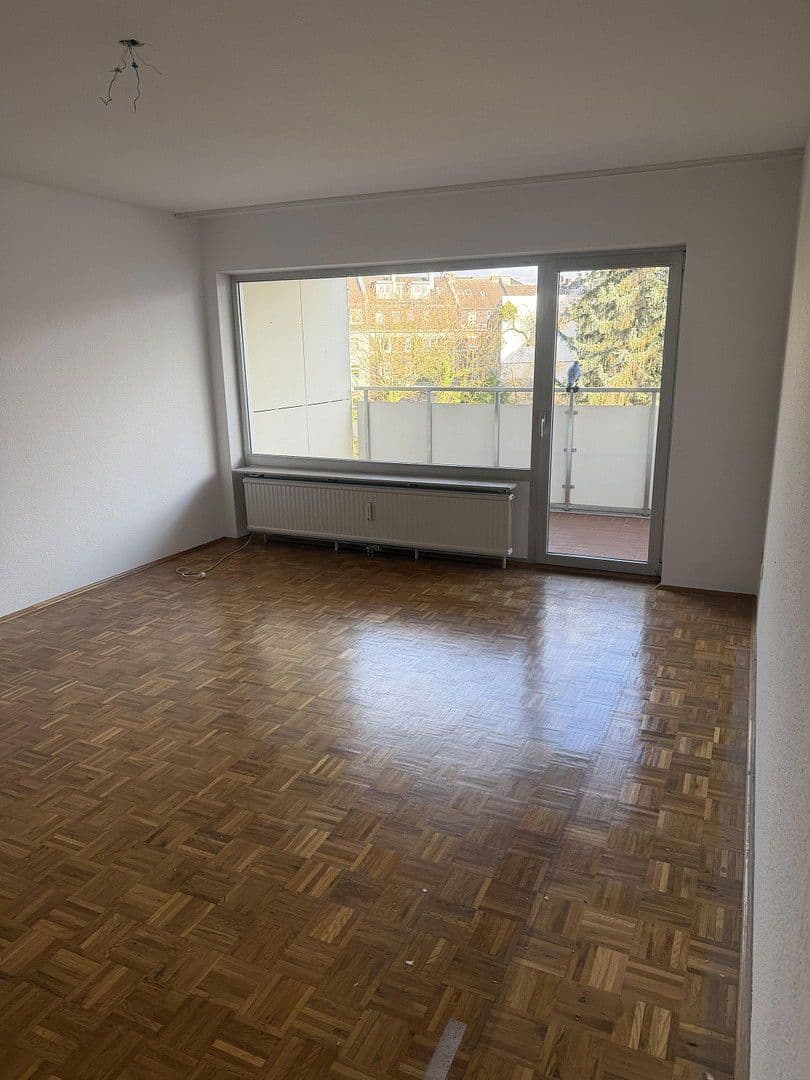 Prenájom bytu 3-izbový 74 m², Köln, Severné Porýnie - Westfálsko Prenájom bytu 3-izbový 74 m², Köln, Severné Porýnie - Westfálsko