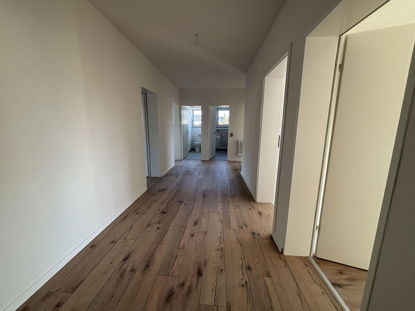 Predaj domu 626 m², pozemek 1.318 m², Sennfelder Straße 43, Gochsheim, Bavorsko Predaj domu 626 m², pozemek 1.318 m², Sennfelder Straße 43, Gochsheim, Bavorsko