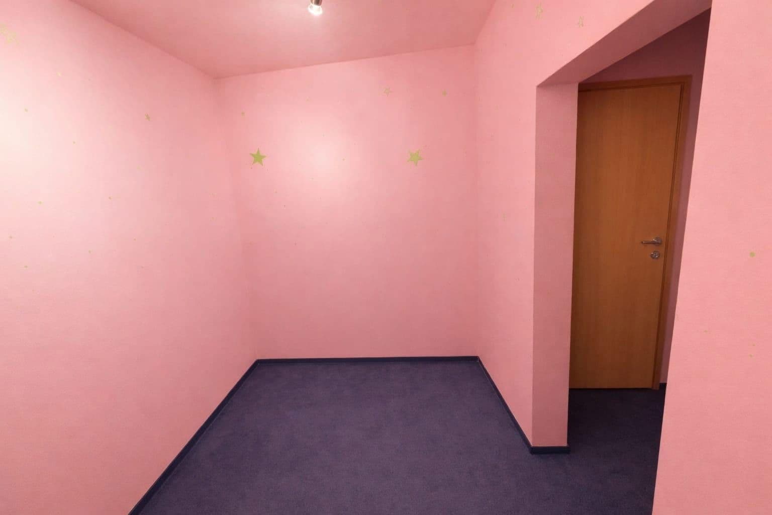 Predaj domu 142 m², pozemek 283 m², Wolfsburg-Wendschott, Dolné Sasko Predaj domu 142 m², pozemek 283 m², Wolfsburg-Wendschott, Dolné Sasko