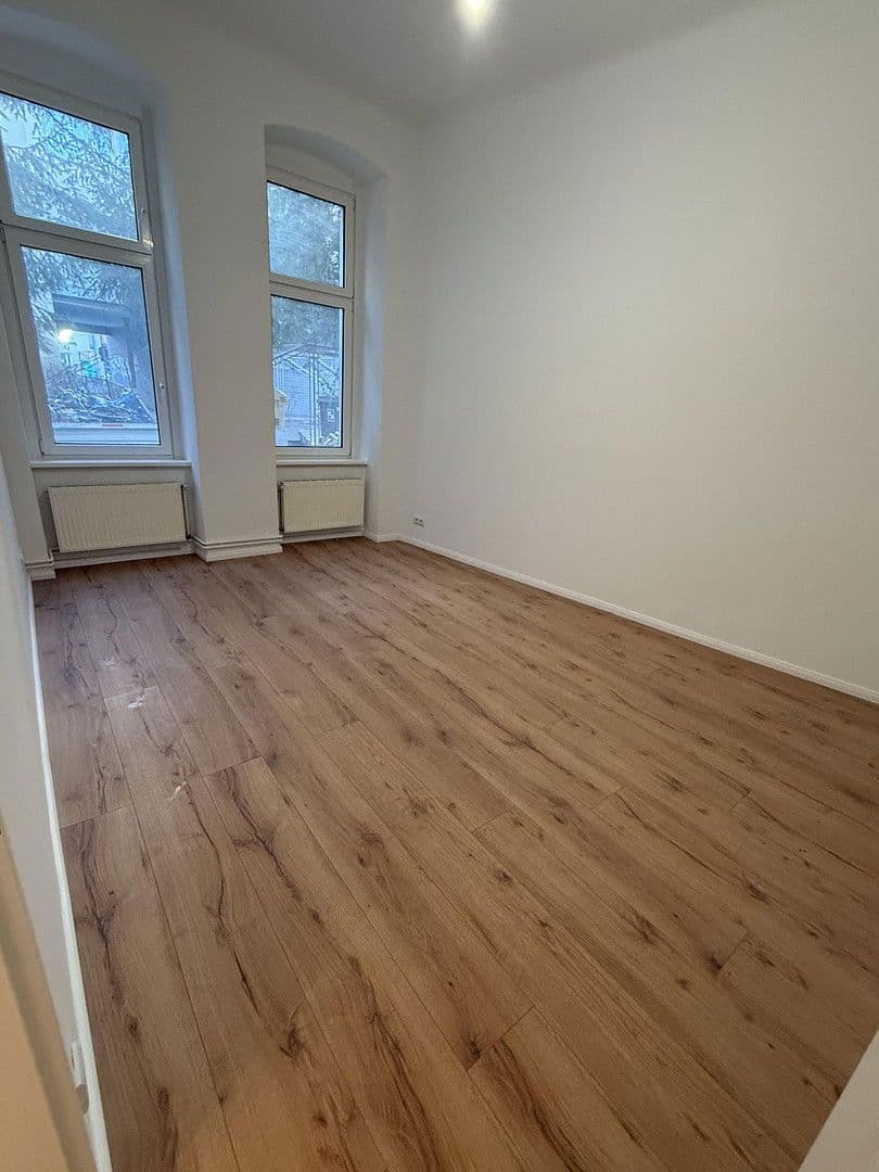 Prenájom bytu 2-izbový 64 m², Detmolder Straße, Berlin, Berlín Prenájom bytu 2-izbový 64 m², Detmolder Straße, Berlin, Berlín