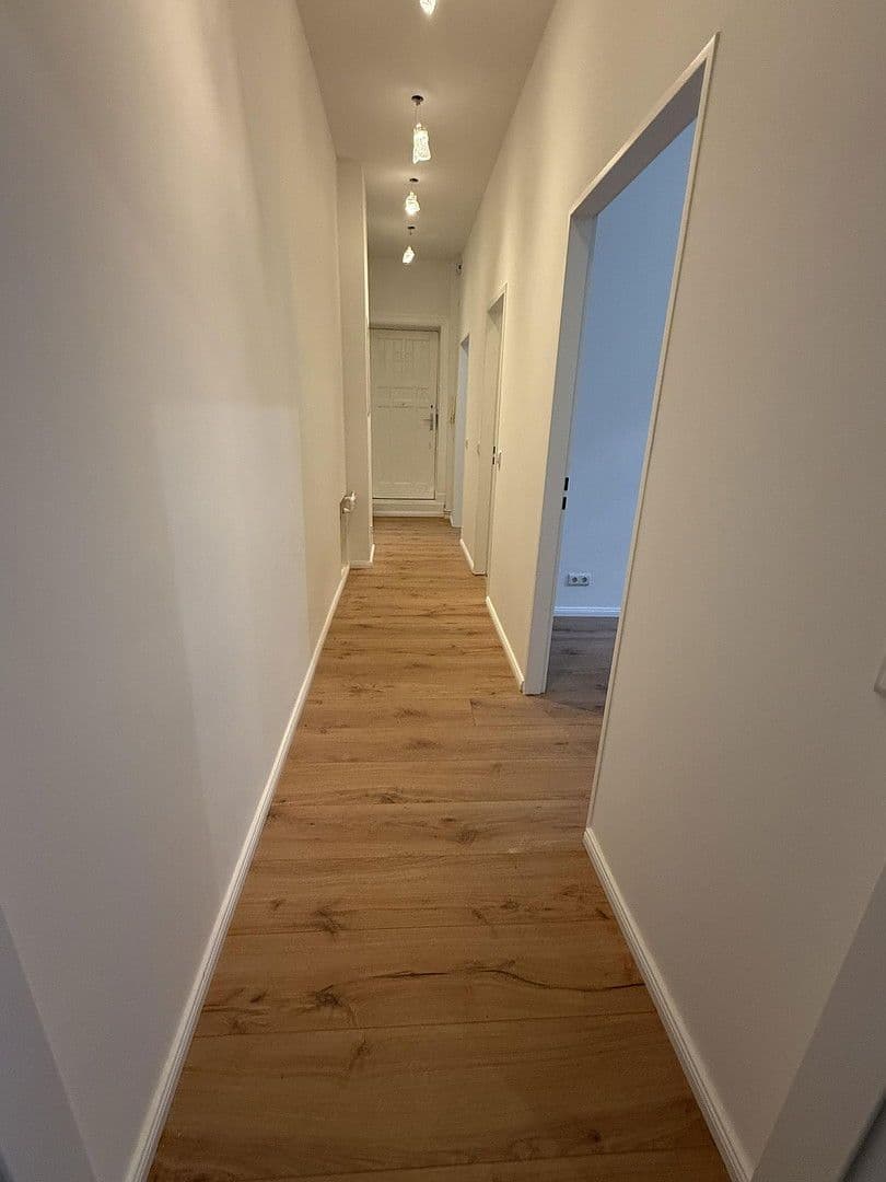 Prenájom bytu 2-izbový 64 m², Detmolder Straße, Berlin, Berlín Prenájom bytu 2-izbový 64 m², Detmolder Straße, Berlin, Berlín