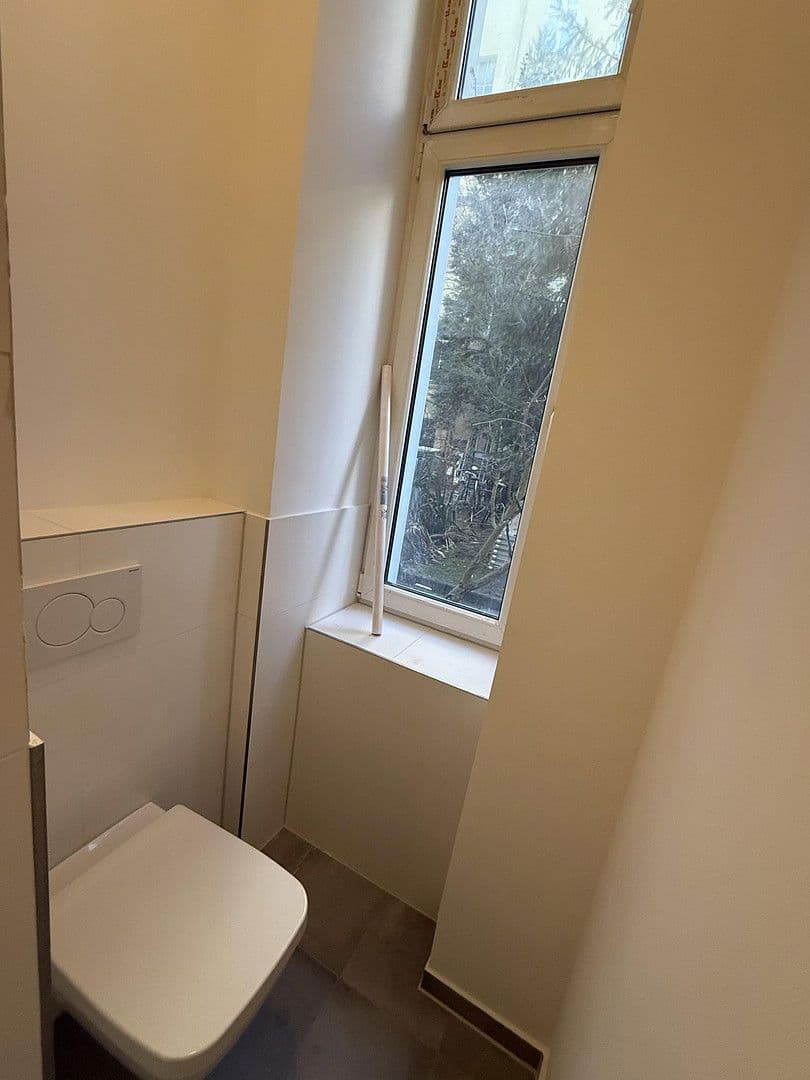 Prenájom bytu 2-izbový 64 m², Detmolder Straße, Berlin, Berlín Prenájom bytu 2-izbový 64 m², Detmolder Straße, Berlin, Berlín