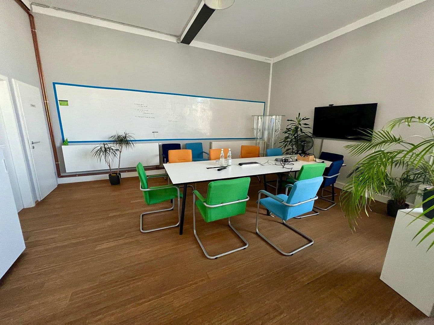 Prenájom kancelárie 330 m², Königsbrücker Straße 96, Dresden, Sasko Prenájom kancelárie 330 m², Königsbrücker Straße 96, Dresden, Sasko