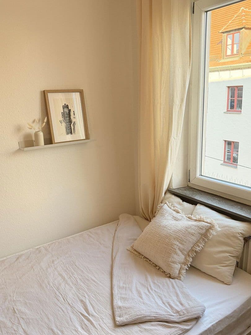 Prenájom bytu 11 m², Bergstraße 23, Augsburg, Bavorsko Prenájom bytu 11 m², Bergstraße 23, Augsburg, Bavorsko