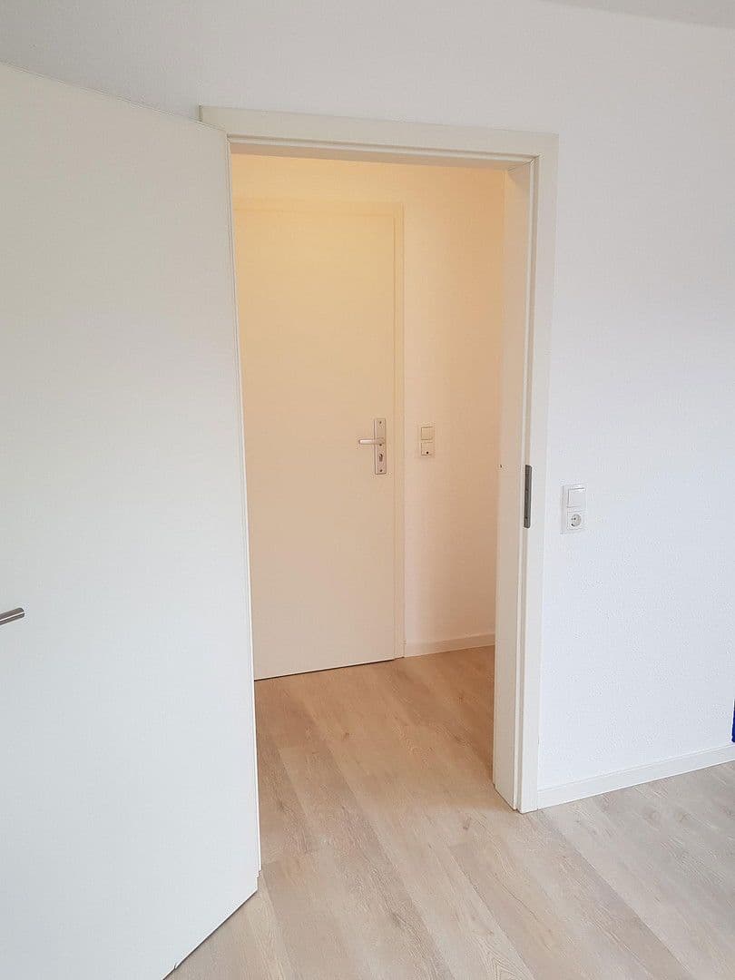 Prenájom bytu 2-izbový 30 m², Wormser Straße 24, Nackenheim, Porýnie-Falcko Prenájom bytu 2-izbový 30 m², Wormser Straße 24, Nackenheim, Porýnie-Falcko