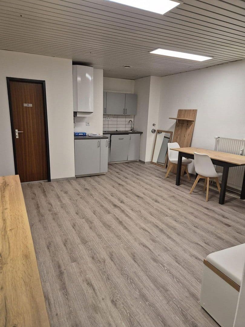 Prenájom bytu 2-izbový 25 m², Sonnenstr. 53a, Gilching, Bavorsko Prenájom bytu 2-izbový 25 m², Sonnenstr. 53a, Gilching, Bavorsko