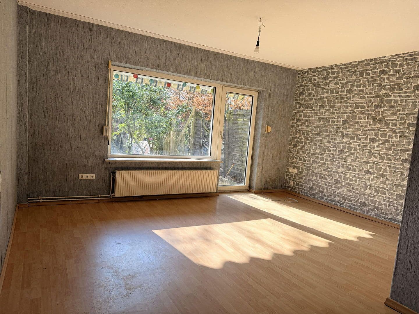 Predaj domu 83 m², pozemek 585 m², Grotelertwiete 4g, Hamburg-Harburg, Hamburg Predaj domu 83 m², pozemek 585 m², Grotelertwiete 4g, Hamburg-Harburg, Hamburg