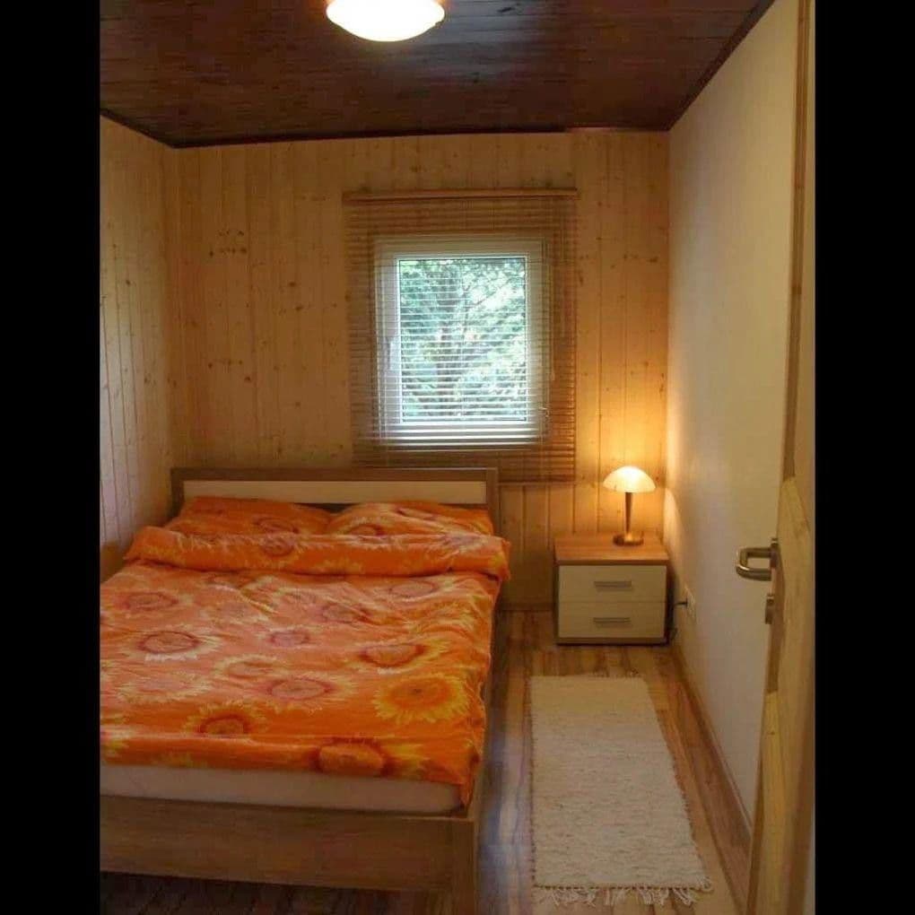 Predaj domu 30 m², pozemek 890 m², Wien, Viedeň Predaj domu 30 m², pozemek 890 m², Wien, Viedeň